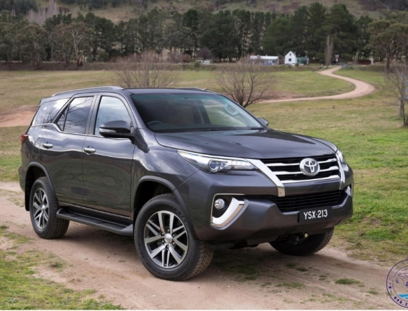 Dịch vụ cho thuê xe ô tô 7 chỗ giá rẻ tại Quận 8 - Xe đời mới