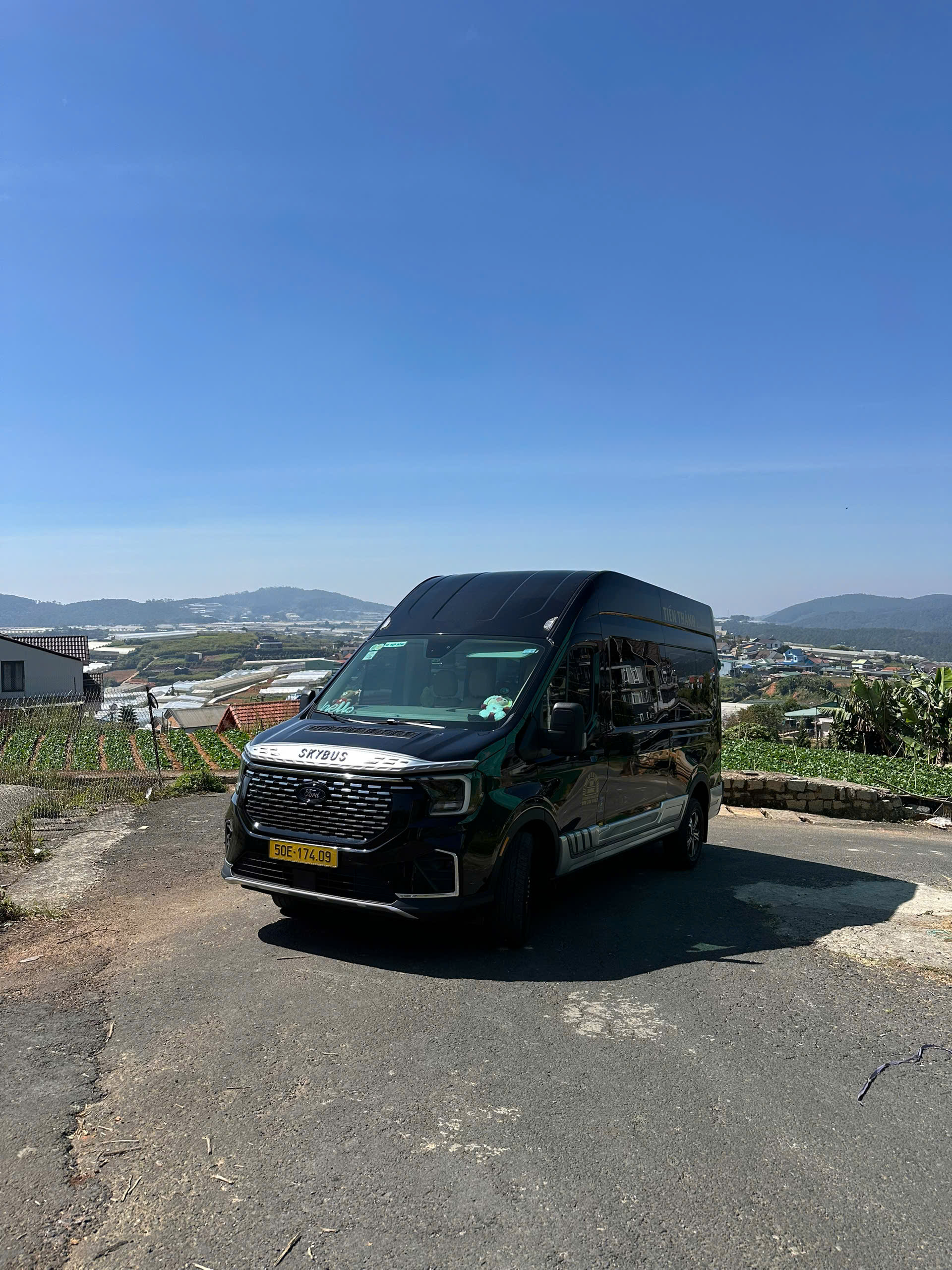 thuê xe limousine đà lạt