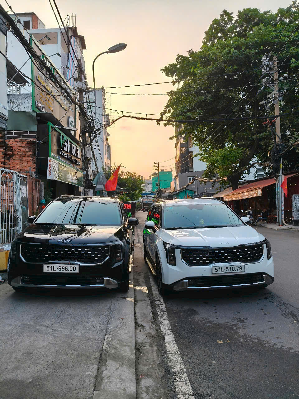 thuê xe 7 chỗ kia carnival đi tỉnh