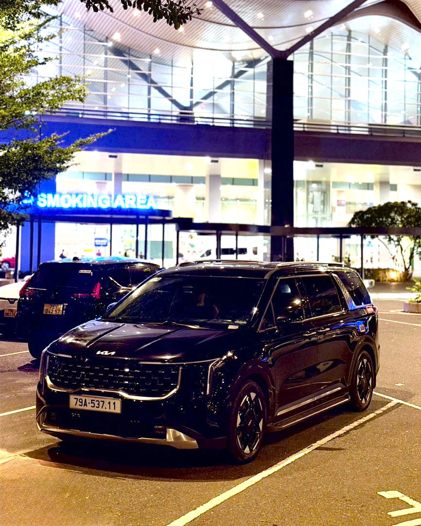 thuê xe Kia Carnival tại Thành phố Hồ Chí Minh