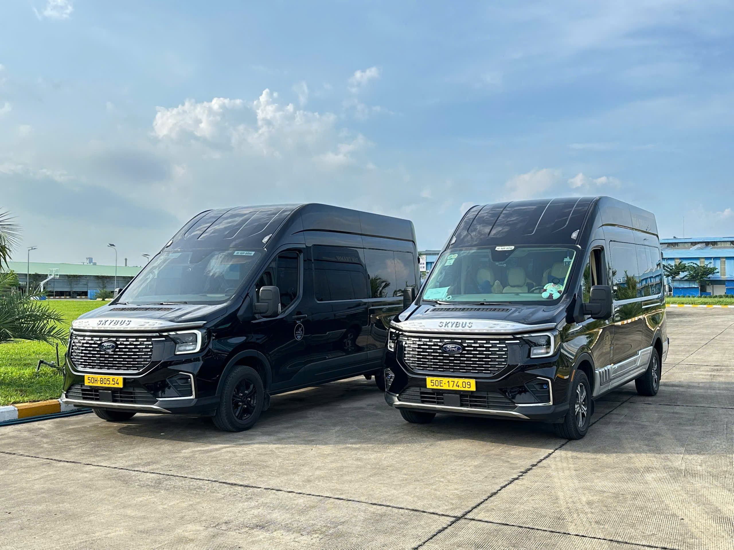 thuê xe limousine rước dâu tại du lịch tphcm